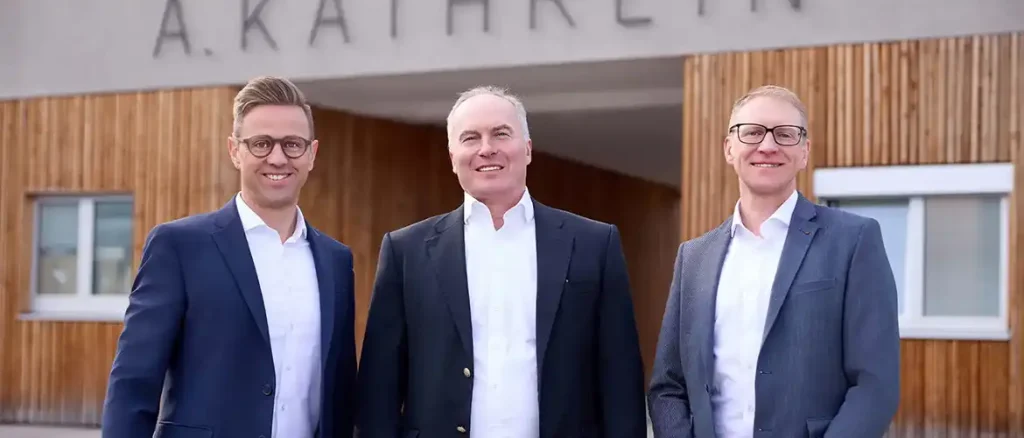 Bild-ALT-Text: Andreas Wimmer, Sven Melzer und Michael Auer zum Neustart der KATHREIN Digital Systems GmbH